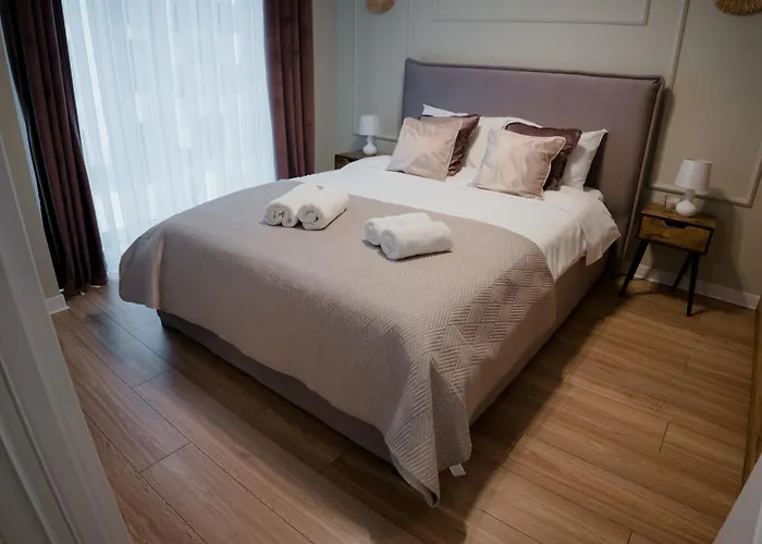 Urban Deluxe Retreat Coposu *